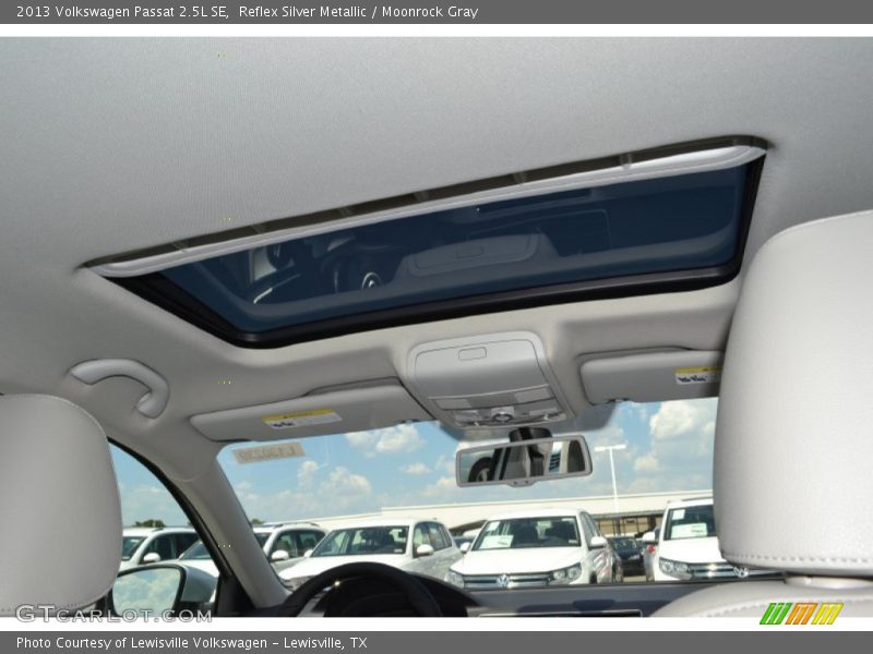 Reflex Silver Metallic / Moonrock Gray 2013 Volkswagen Passat 2.5L SE