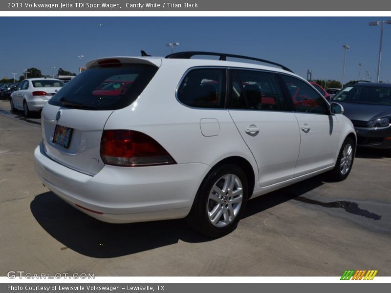 Candy White / Titan Black 2013 Volkswagen Jetta TDI SportWagen