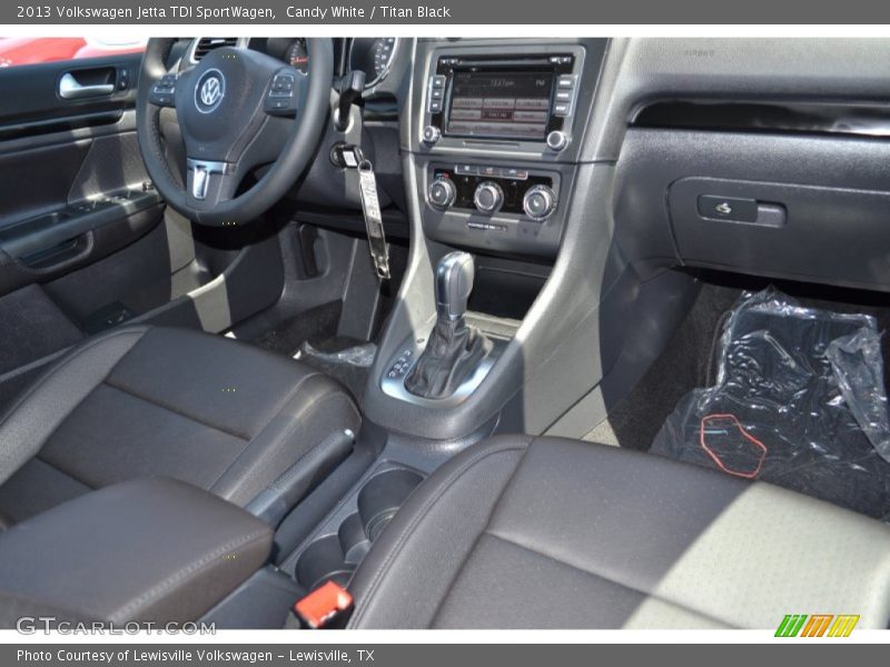 Candy White / Titan Black 2013 Volkswagen Jetta TDI SportWagen