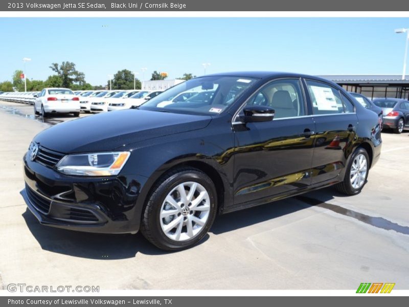 Black Uni / Cornsilk Beige 2013 Volkswagen Jetta SE Sedan