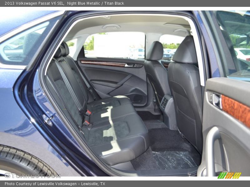 Night Blue Metallic / Titan Black 2013 Volkswagen Passat V6 SEL