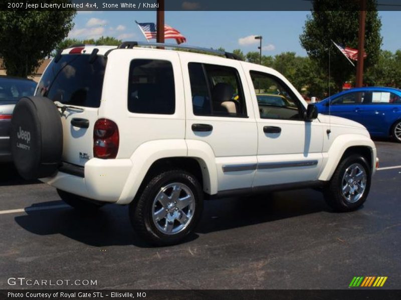 Stone White / Khaki 2007 Jeep Liberty Limited 4x4