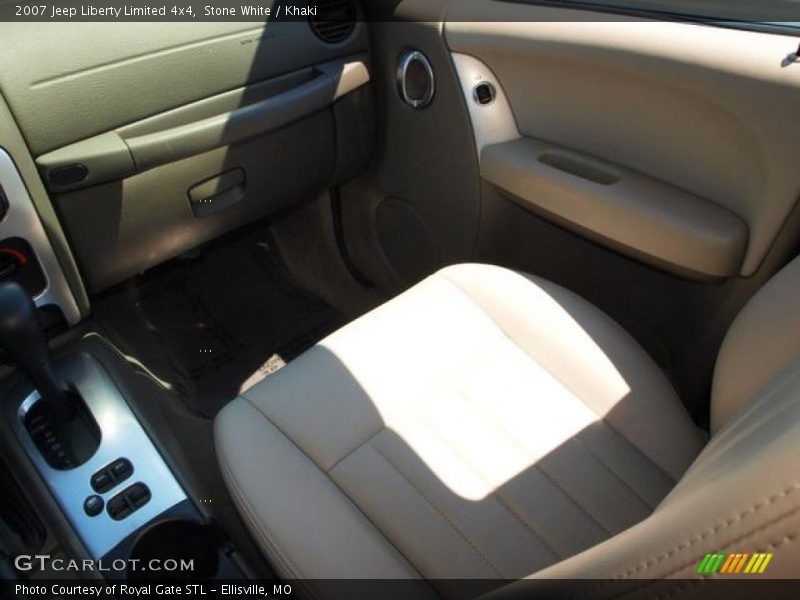 Stone White / Khaki 2007 Jeep Liberty Limited 4x4