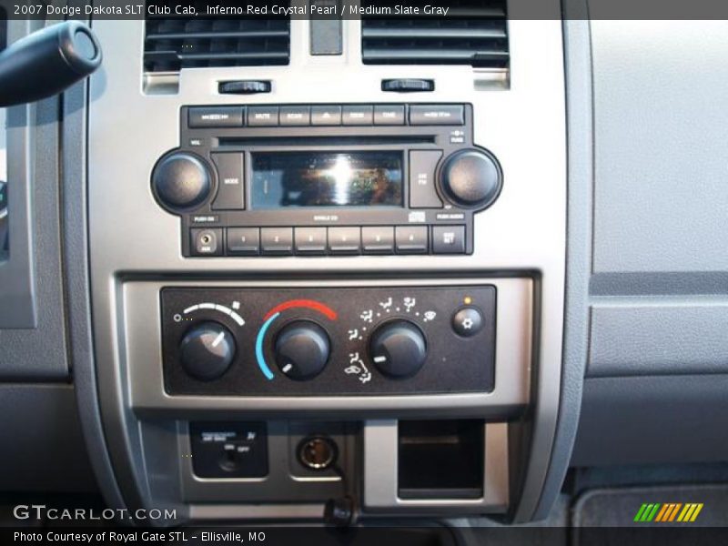 Inferno Red Crystal Pearl / Medium Slate Gray 2007 Dodge Dakota SLT Club Cab