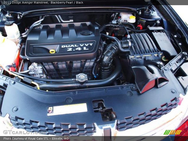 Blackberry Pearl / Black 2011 Dodge Avenger Mainstreet
