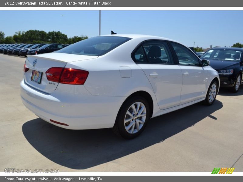 Candy White / Titan Black 2012 Volkswagen Jetta SE Sedan