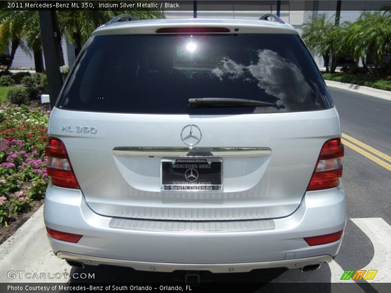Iridium Silver Metallic / Black 2011 Mercedes-Benz ML 350