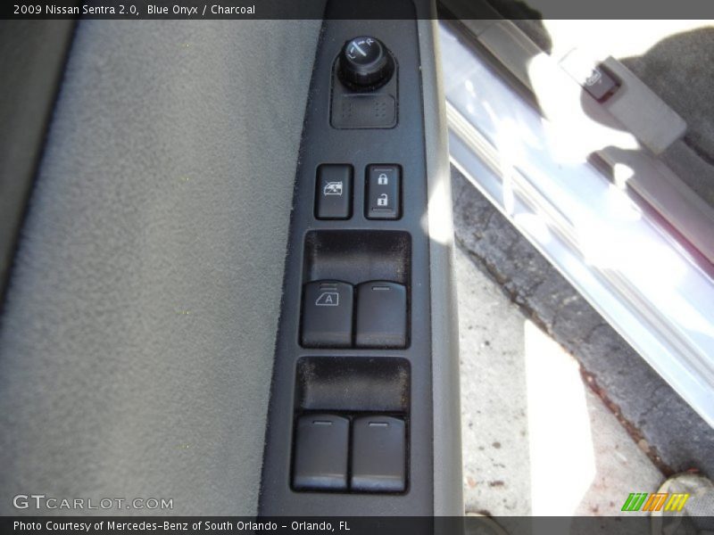 Blue Onyx / Charcoal 2009 Nissan Sentra 2.0
