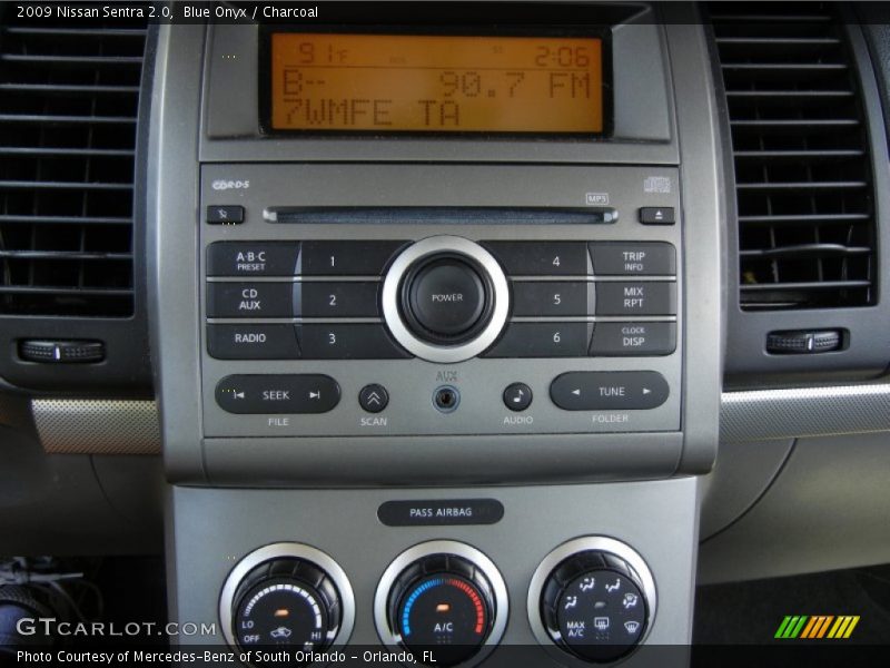 Blue Onyx / Charcoal 2009 Nissan Sentra 2.0