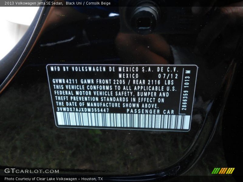 Black Uni / Cornsilk Beige 2013 Volkswagen Jetta SE Sedan