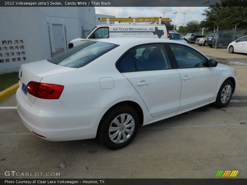 Candy White / Titan Black 2013 Volkswagen Jetta S Sedan