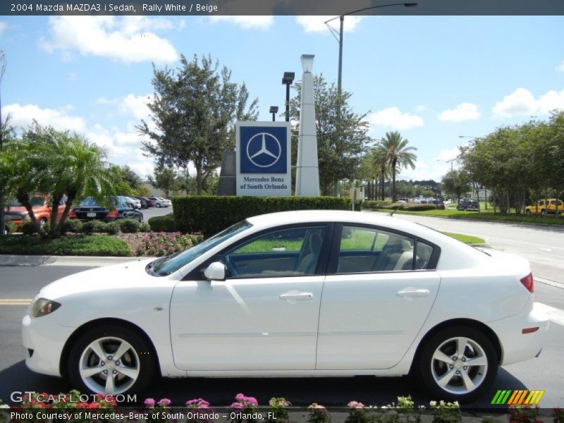 Rally White / Beige 2004 Mazda MAZDA3 i Sedan