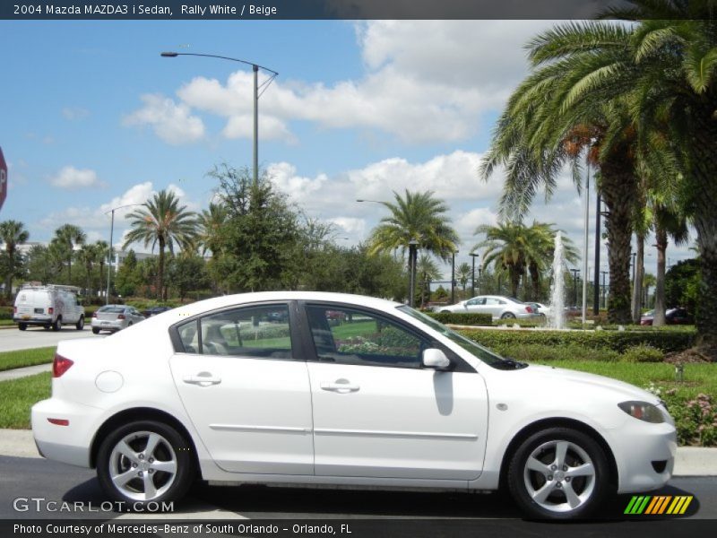 Rally White / Beige 2004 Mazda MAZDA3 i Sedan
