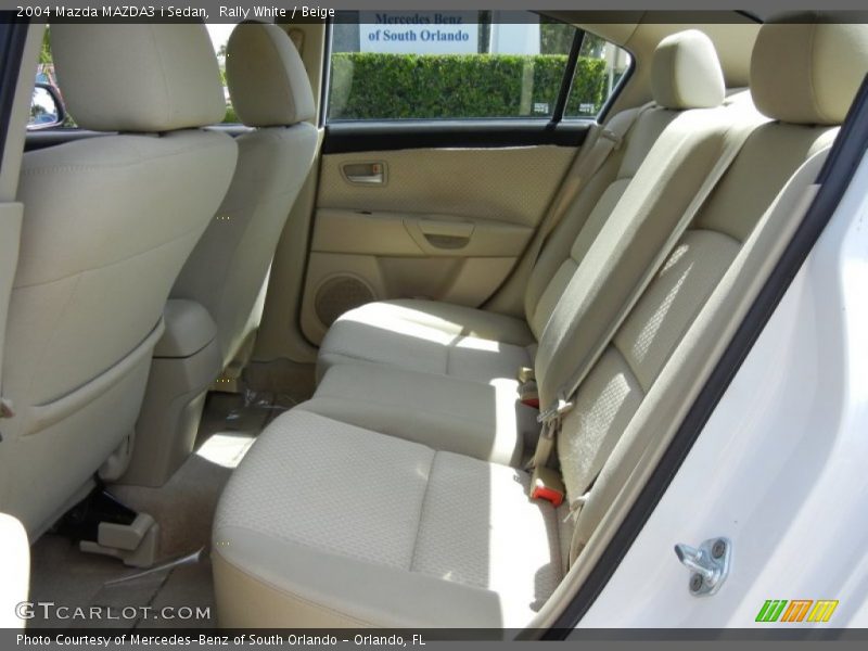 Rally White / Beige 2004 Mazda MAZDA3 i Sedan