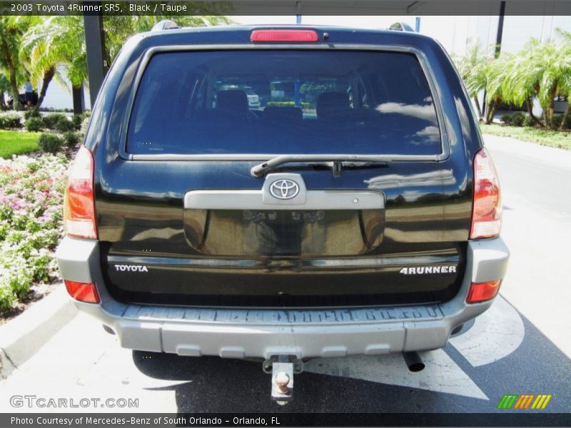Black / Taupe 2003 Toyota 4Runner SR5