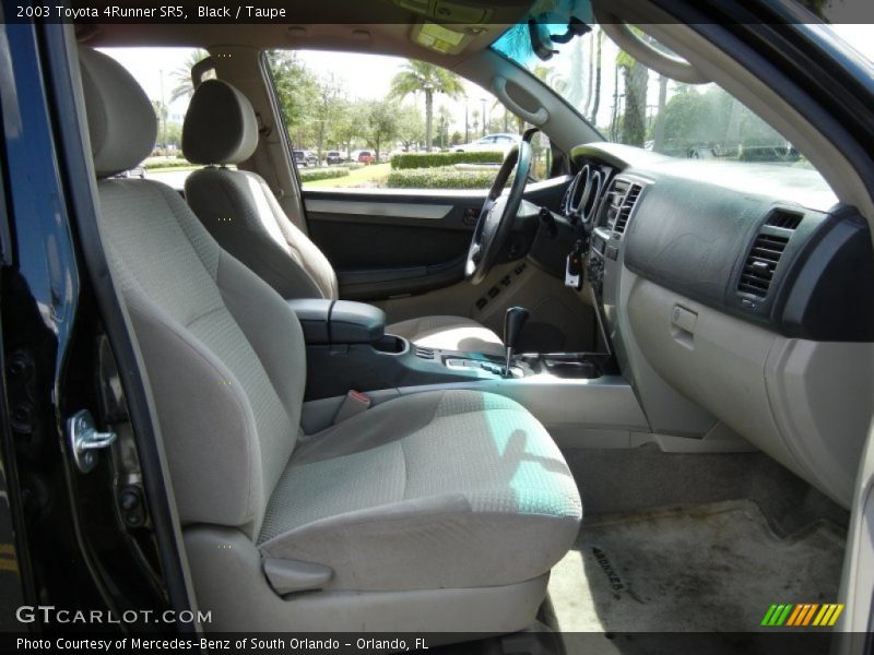 Black / Taupe 2003 Toyota 4Runner SR5