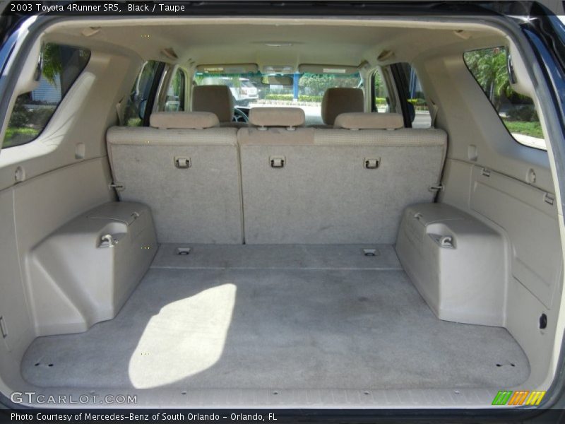 Black / Taupe 2003 Toyota 4Runner SR5