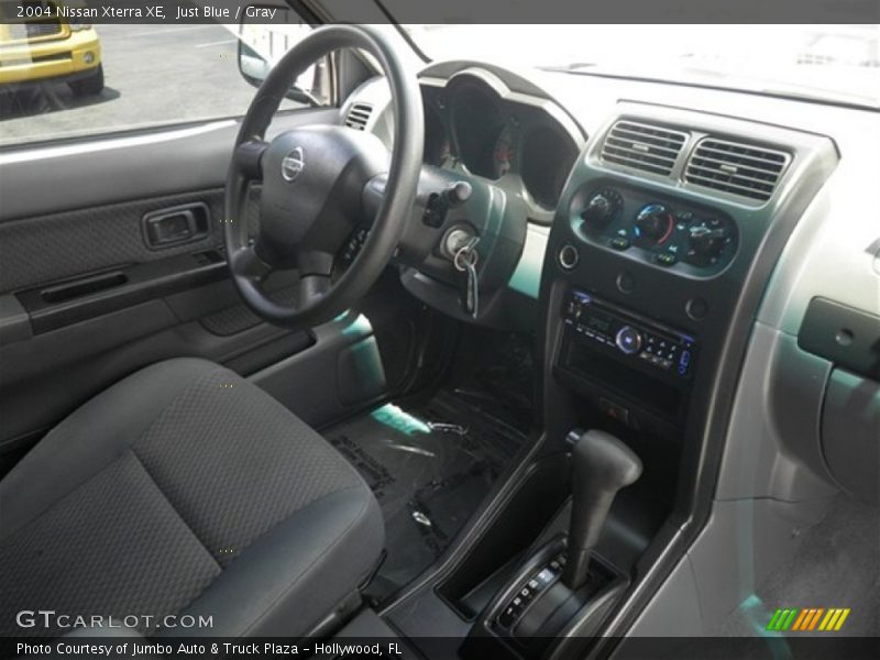 Just Blue / Gray 2004 Nissan Xterra XE