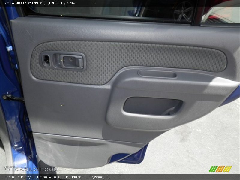 Just Blue / Gray 2004 Nissan Xterra XE