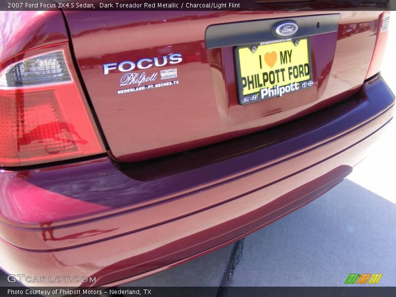 Dark Toreador Red Metallic / Charcoal/Light Flint 2007 Ford Focus ZX4 S Sedan