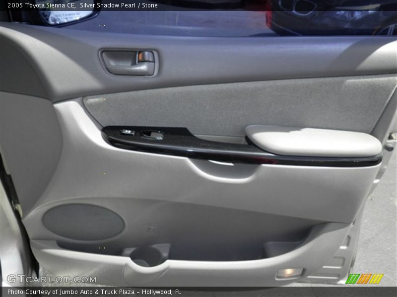 Silver Shadow Pearl / Stone 2005 Toyota Sienna CE