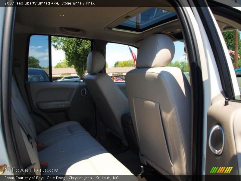 Stone White / Khaki 2007 Jeep Liberty Limited 4x4
