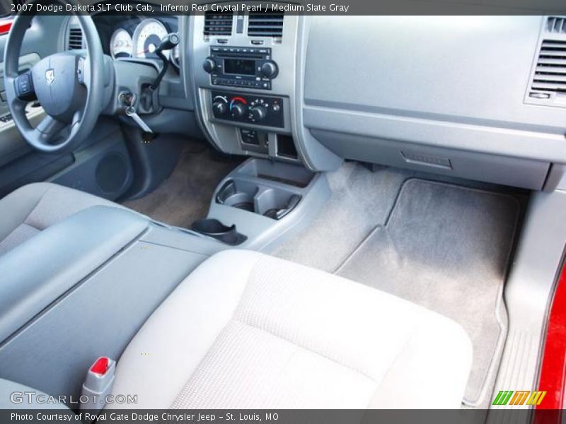 Inferno Red Crystal Pearl / Medium Slate Gray 2007 Dodge Dakota SLT Club Cab