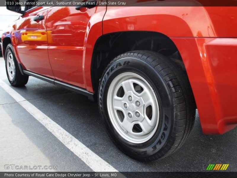 Sunburst Orange Pearl / Dark Slate Gray 2010 Jeep Patriot Sport 4x4