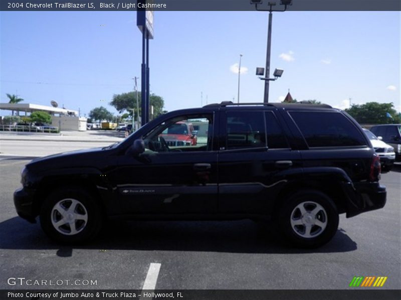 Black / Light Cashmere 2004 Chevrolet TrailBlazer LS