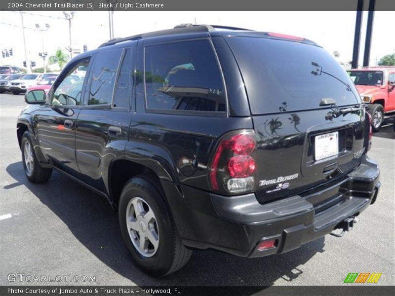 Black / Light Cashmere 2004 Chevrolet TrailBlazer LS