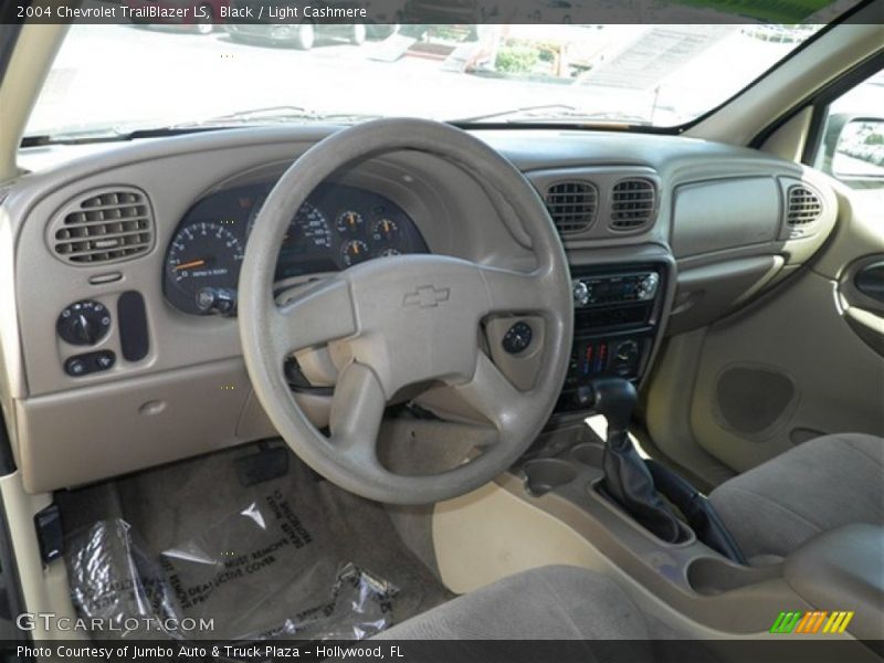 Black / Light Cashmere 2004 Chevrolet TrailBlazer LS