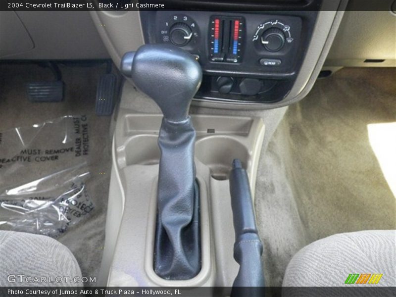 Black / Light Cashmere 2004 Chevrolet TrailBlazer LS
