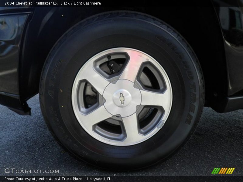 Black / Light Cashmere 2004 Chevrolet TrailBlazer LS