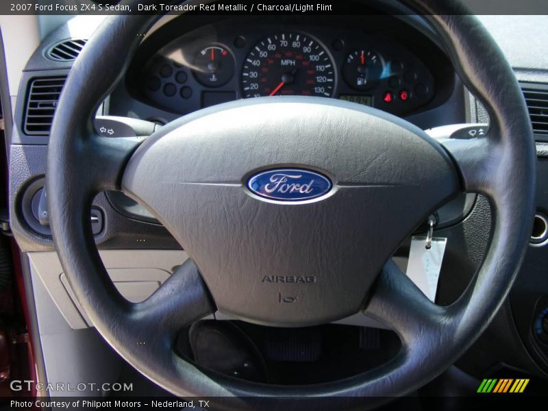 Dark Toreador Red Metallic / Charcoal/Light Flint 2007 Ford Focus ZX4 S Sedan
