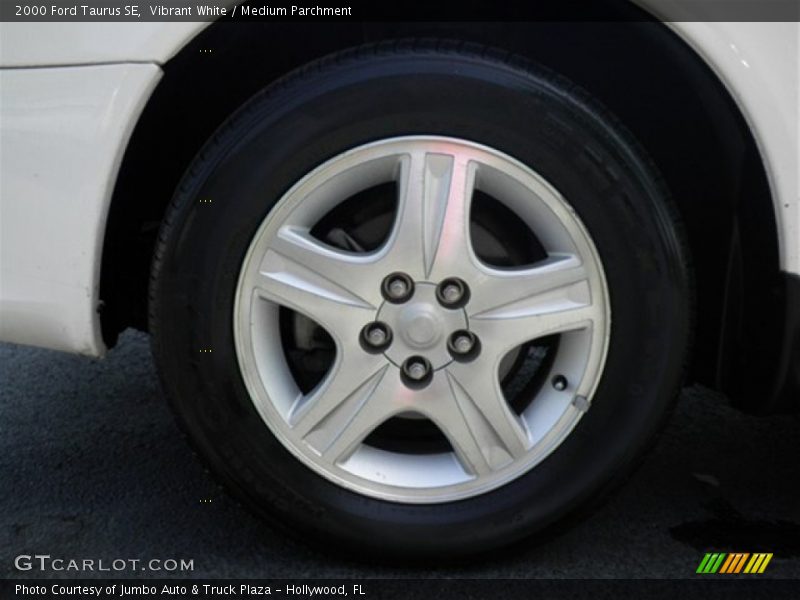 Vibrant White / Medium Parchment 2000 Ford Taurus SE