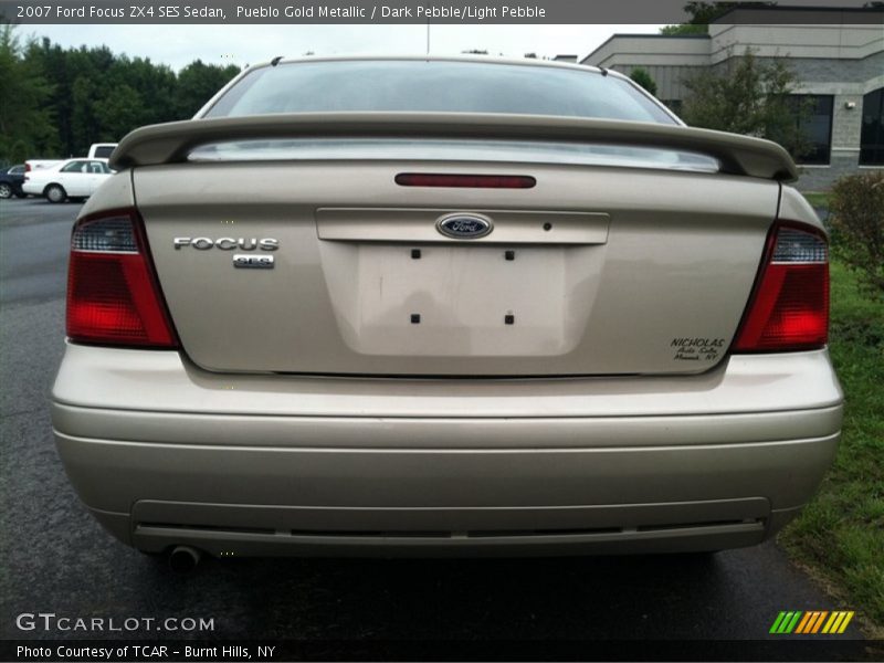Pueblo Gold Metallic / Dark Pebble/Light Pebble 2007 Ford Focus ZX4 SES Sedan
