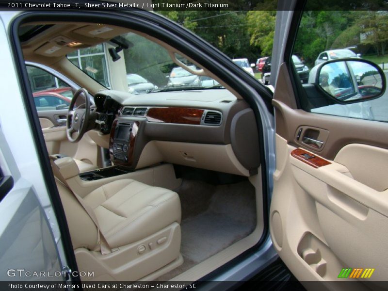 Sheer Silver Metallic / Light Titanium/Dark Titanium 2011 Chevrolet Tahoe LT