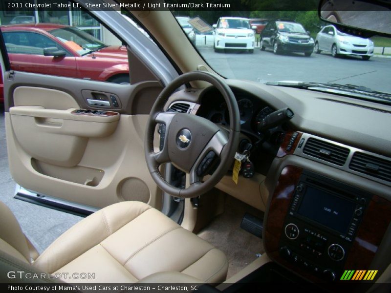 Sheer Silver Metallic / Light Titanium/Dark Titanium 2011 Chevrolet Tahoe LT
