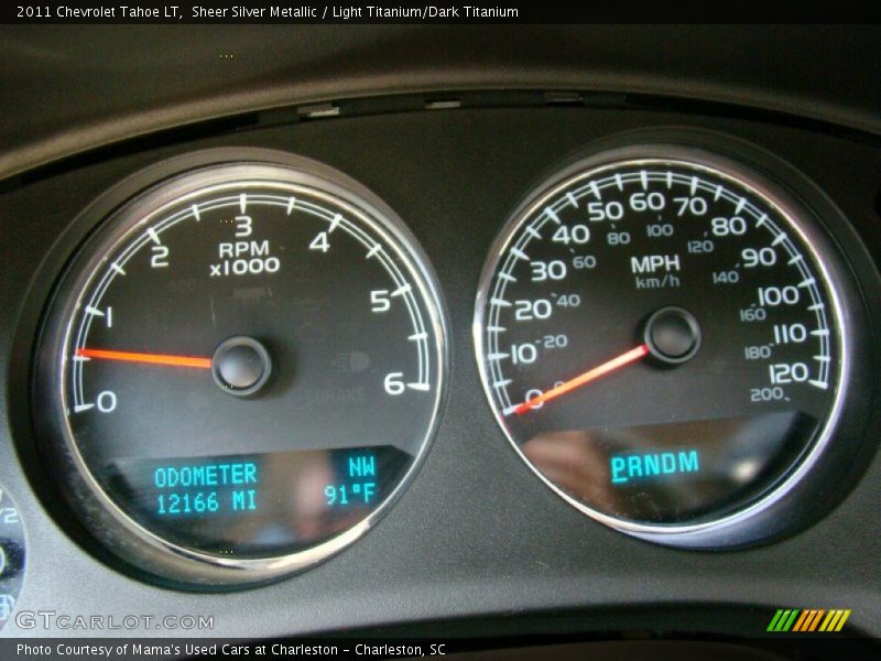Sheer Silver Metallic / Light Titanium/Dark Titanium 2011 Chevrolet Tahoe LT