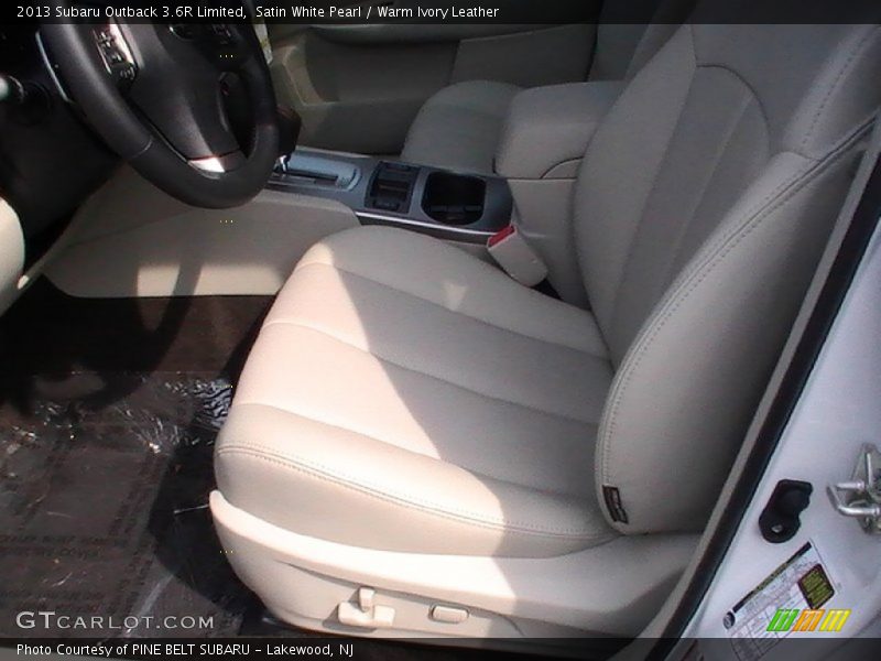Satin White Pearl / Warm Ivory Leather 2013 Subaru Outback 3.6R Limited