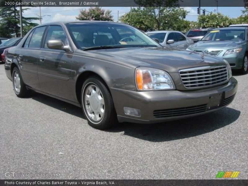 Bronzemist / Oatmeal 2000 Cadillac DeVille Sedan