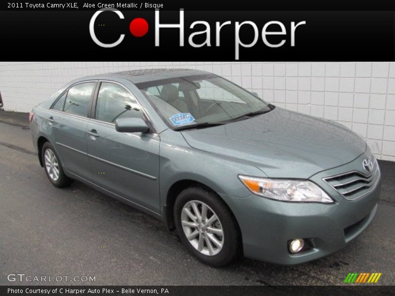 Aloe Green Metallic / Bisque 2011 Toyota Camry XLE