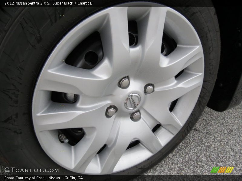 Super Black / Charcoal 2012 Nissan Sentra 2.0 S