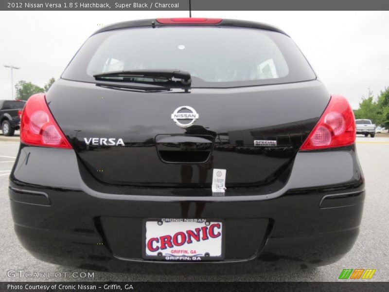 Super Black / Charcoal 2012 Nissan Versa 1.8 S Hatchback