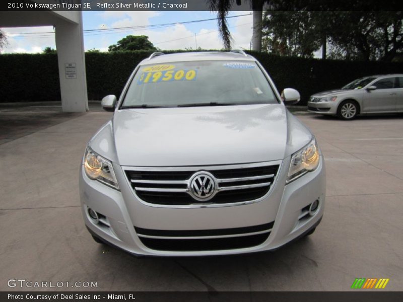 Reflex Silver Metallic / Charcoal 2010 Volkswagen Tiguan SE