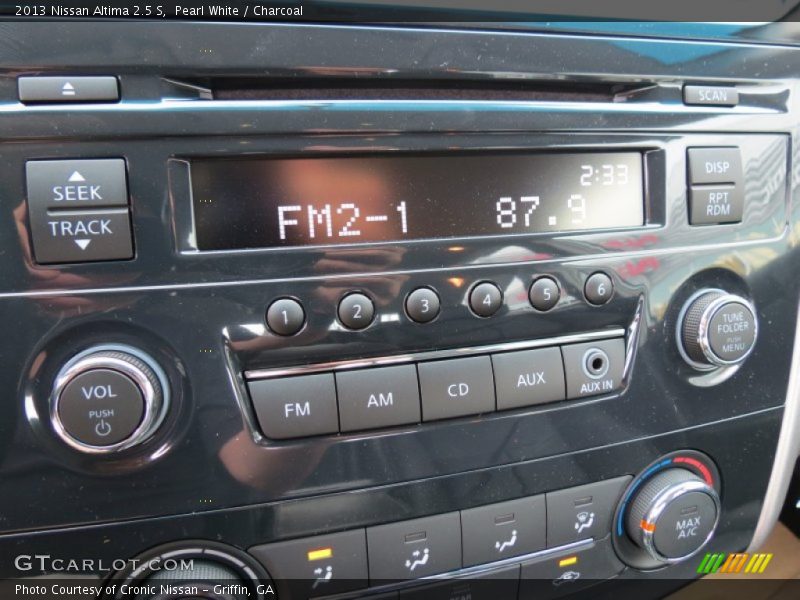 Audio System of 2013 Altima 2.5 S