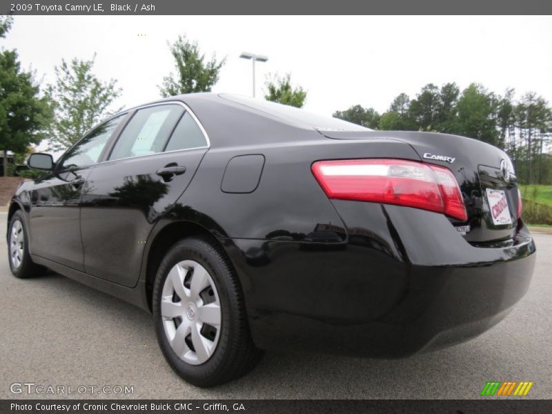 Black / Ash 2009 Toyota Camry LE