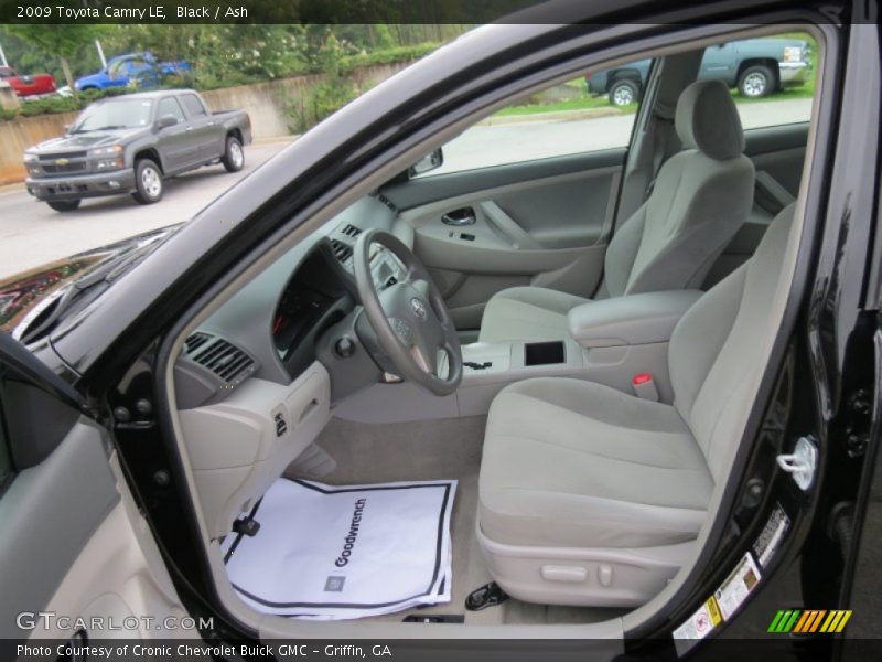 Black / Ash 2009 Toyota Camry LE