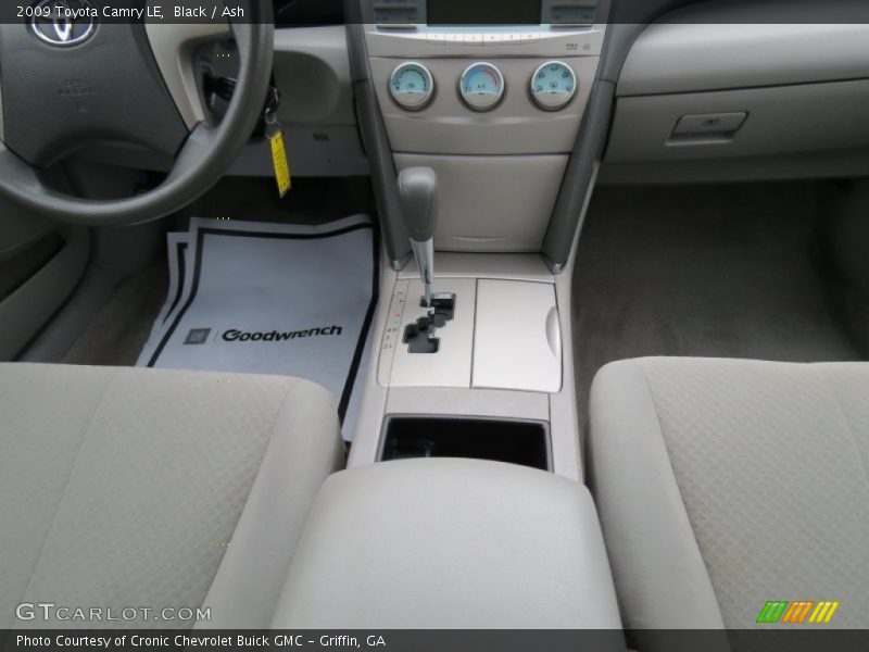 Black / Ash 2009 Toyota Camry LE
