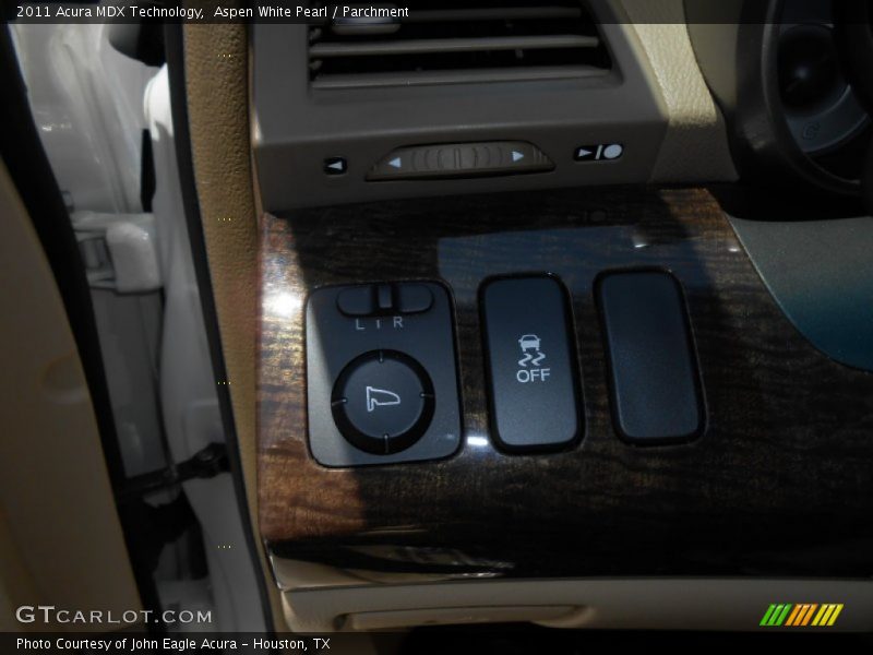 Aspen White Pearl / Parchment 2011 Acura MDX Technology